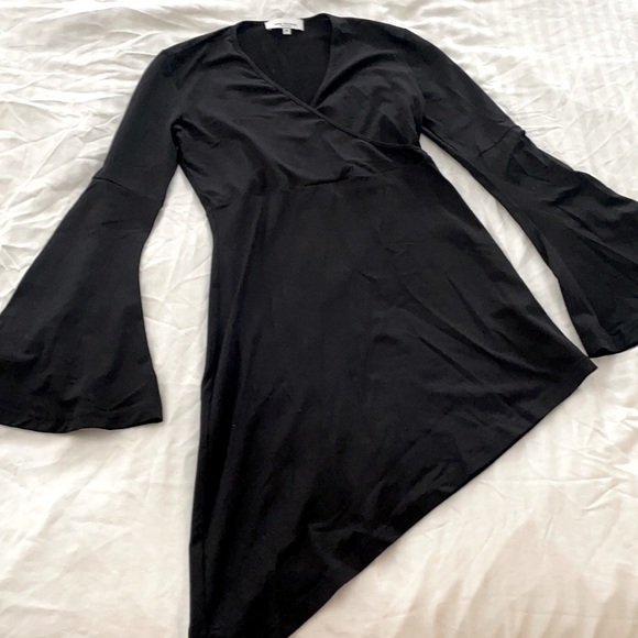 Dress - Picture 3 of 4